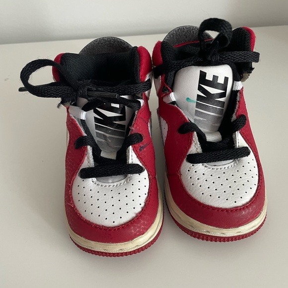 Nike high tops for babies - Picture 2 of 7